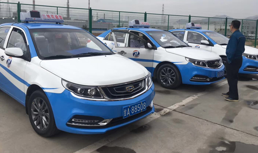選購(gòu)好的出租車(chē)led頂燈屏需要注意哪些？